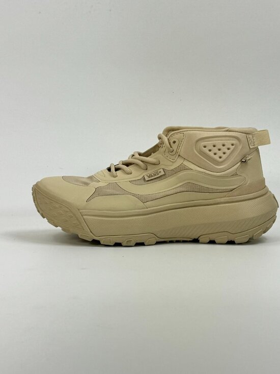 Vans Crosspath Mid MTE \'Cream\' VN000CVVCRM size 5.5 M / 7 W READ
